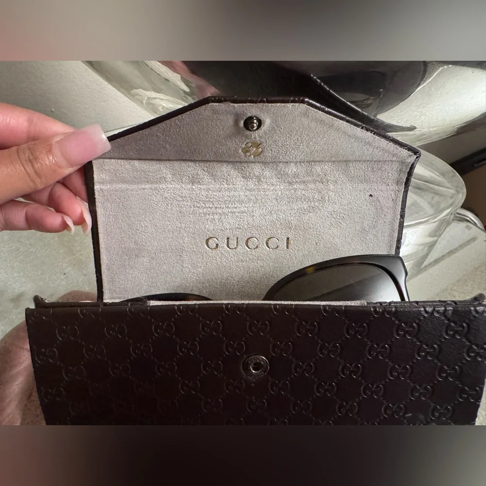 Gucci stylish black